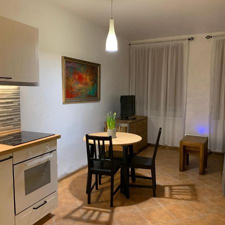 Old Studio Apartment Vilnius Exterior foto
