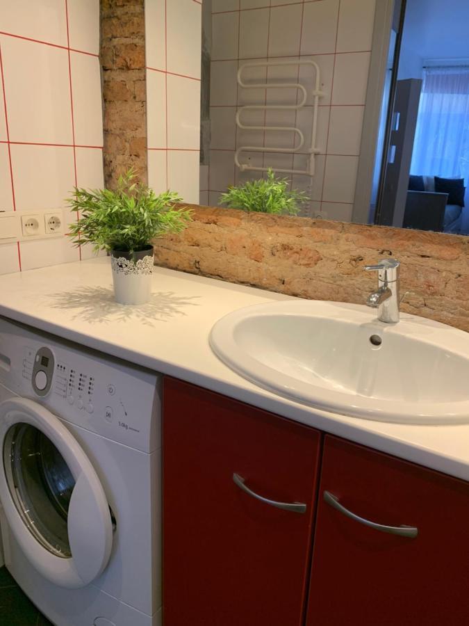 Old Studio Apartment Vilnius Exterior foto